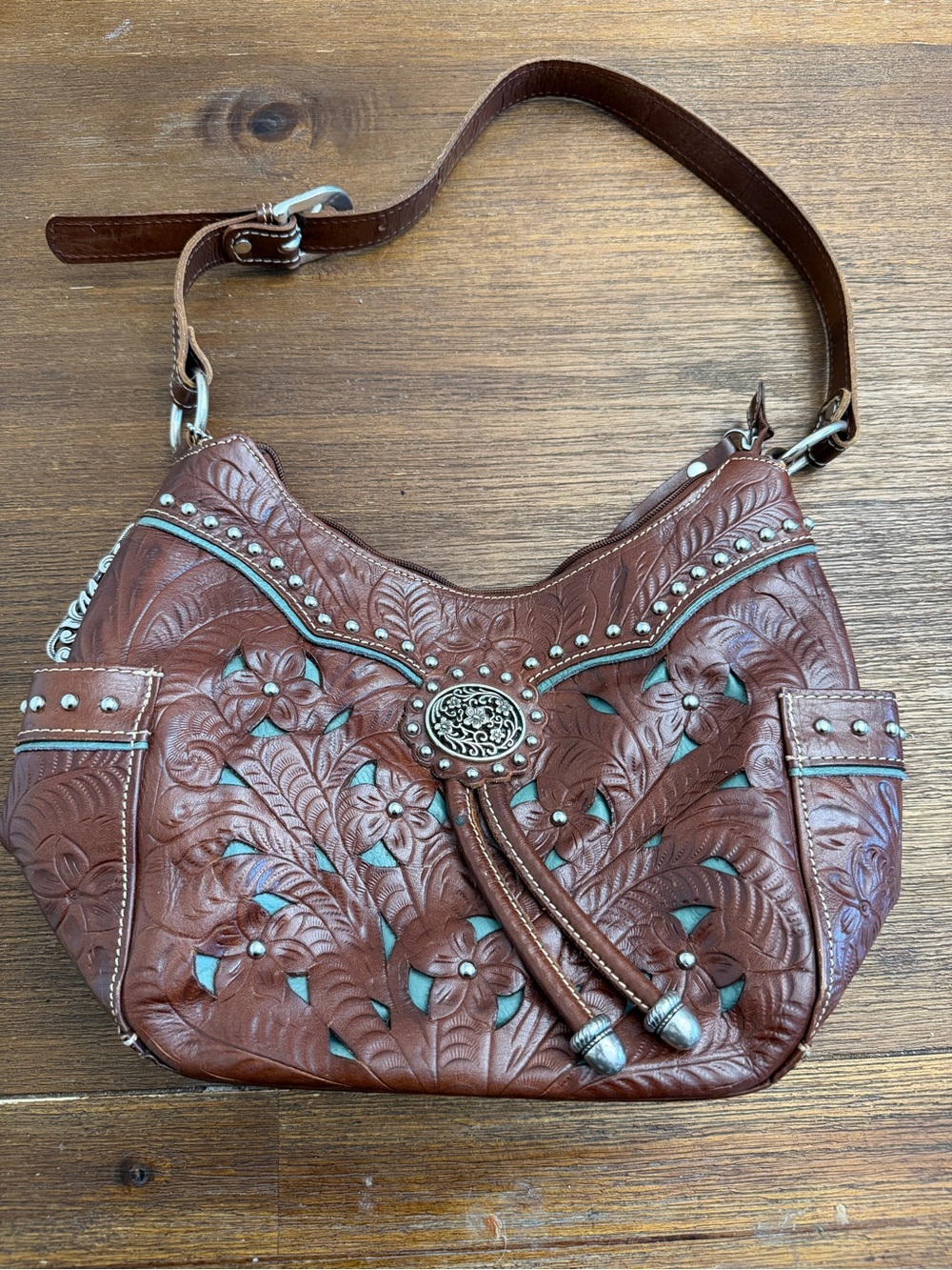 Lady Lace Zip-Top Everyday Hobo by American West